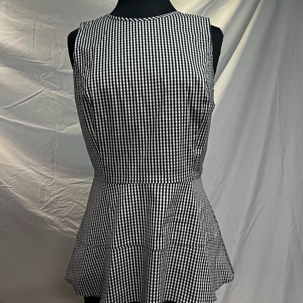 White House Black Market Top